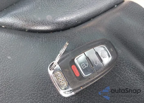 2012 Audi Q5 3.2 Premium Plus z USA, uszkodzony, nr VIN WA1DKAFP5CA068969